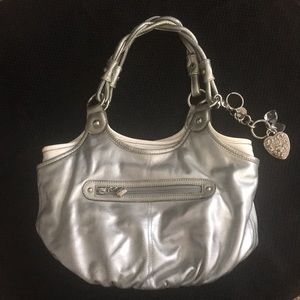 Kathy Van Zeeland silver and white summer tote
